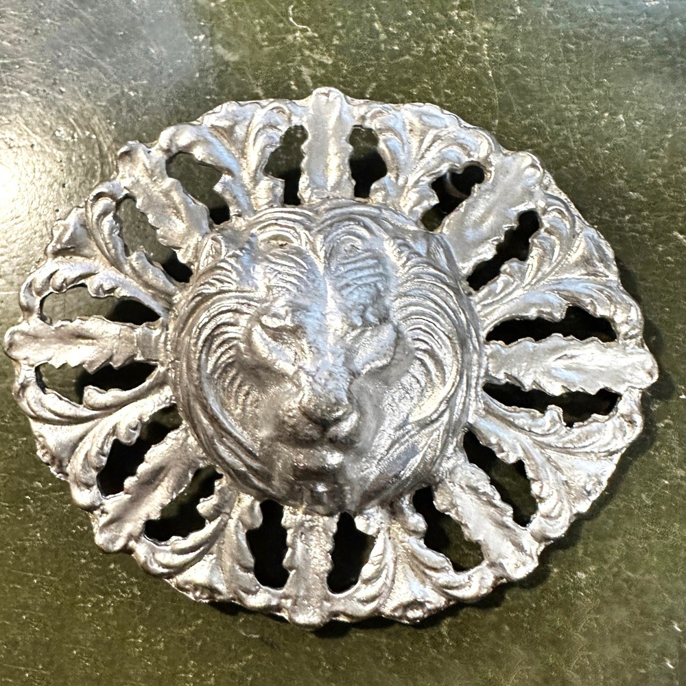 Vintage Unsigned Large‎ Silver-Tone Lion Head Brooch/Pendant Convertible 3 inch